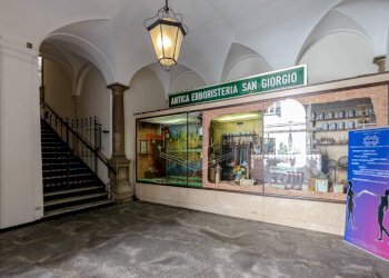 Locale Commerciale Via Luccoli, Genova (zona Centro Storico) - foto 9