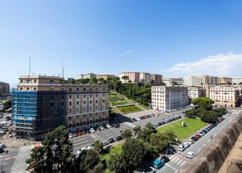 Ufficio Piazza Della Vittoria, Genova (zona Centro) - foto 10