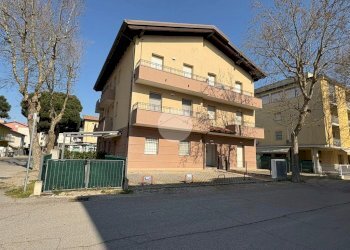 Three-room apartment Viale E.Fermi, Cesenatico - photo 29