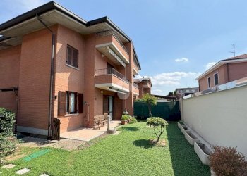 Portion of a house Via Torquato Tasso, Cormano - photo 3