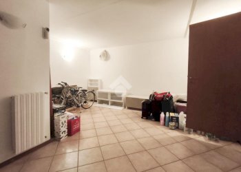 Portion of a house Via Torquato Tasso, Cormano - photo 45