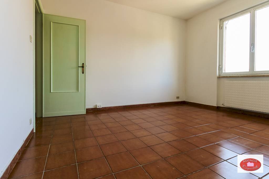 Camera matrimoniale - Quadrilocale Loc. Rocca
 
10, Stella - foto 3