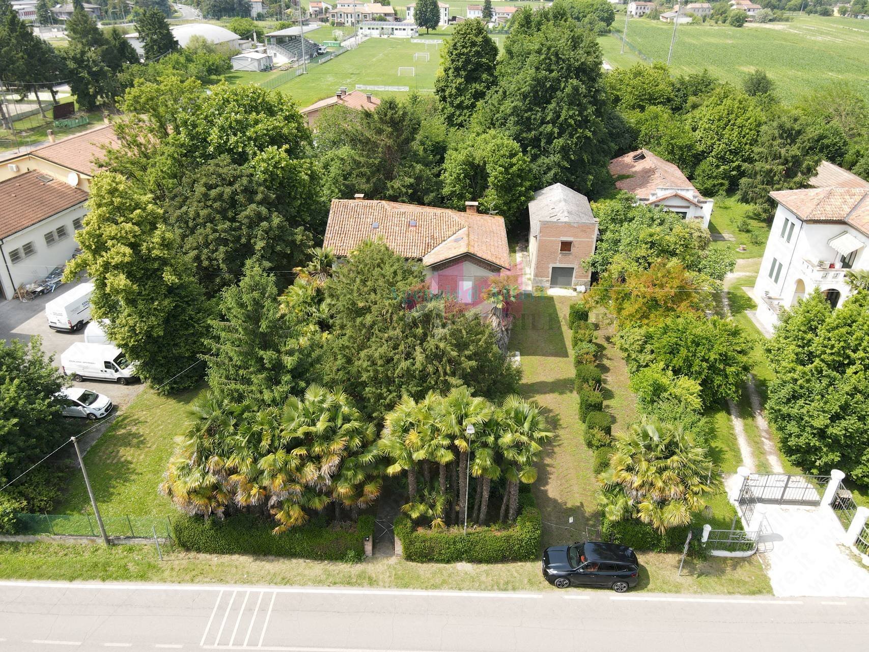 Foto 2 - Independent house via San Martino
 
11, Castelmassa - photo 2