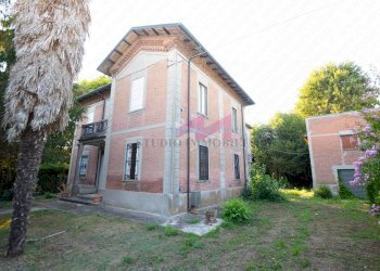 Foto 1 - Independent house via San Martino
 
11, Castelmassa - photo 1