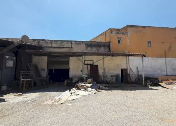 Foto 3 - Locale Commerciale Strada Statale Appia s.n.c.
24, Massafra - foto 3