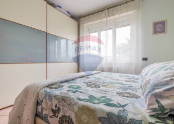 Camera / camera da letto - Trilocale via Verdi
 
95, Cocquio-Trevisago - foto 17