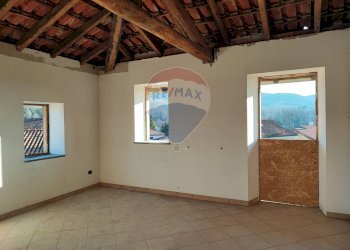 Stanza vuota - Bilocale Via Vanetti, Inarzo - foto 7