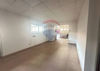 Ufficio - Capannone via Corsica
31, Varese - foto 6