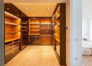 Cabina armadio - Appartamento Viale Giorgio Ribotta
 
21, Roma - foto 18