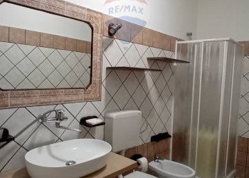 Bagno - Appartamento Via Pistoia
 
49, Bronte - foto 13