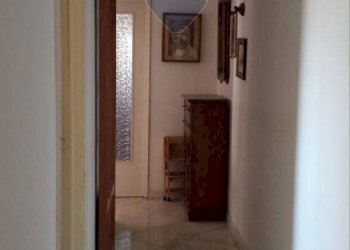 Hall / corridoio - Trilocale via Timoleone
 
86, Catania - foto 12