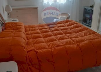 Camera / camera da letto - Trilocale via Timoleone
 
86, Catania - foto 15