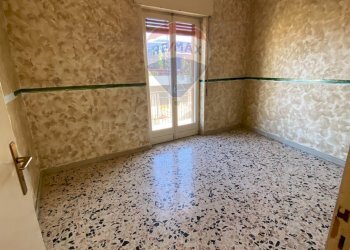 Stanza vuota - Appartamento Via Principe Umberto
 
39, Aci Sant'Antonio - foto 7