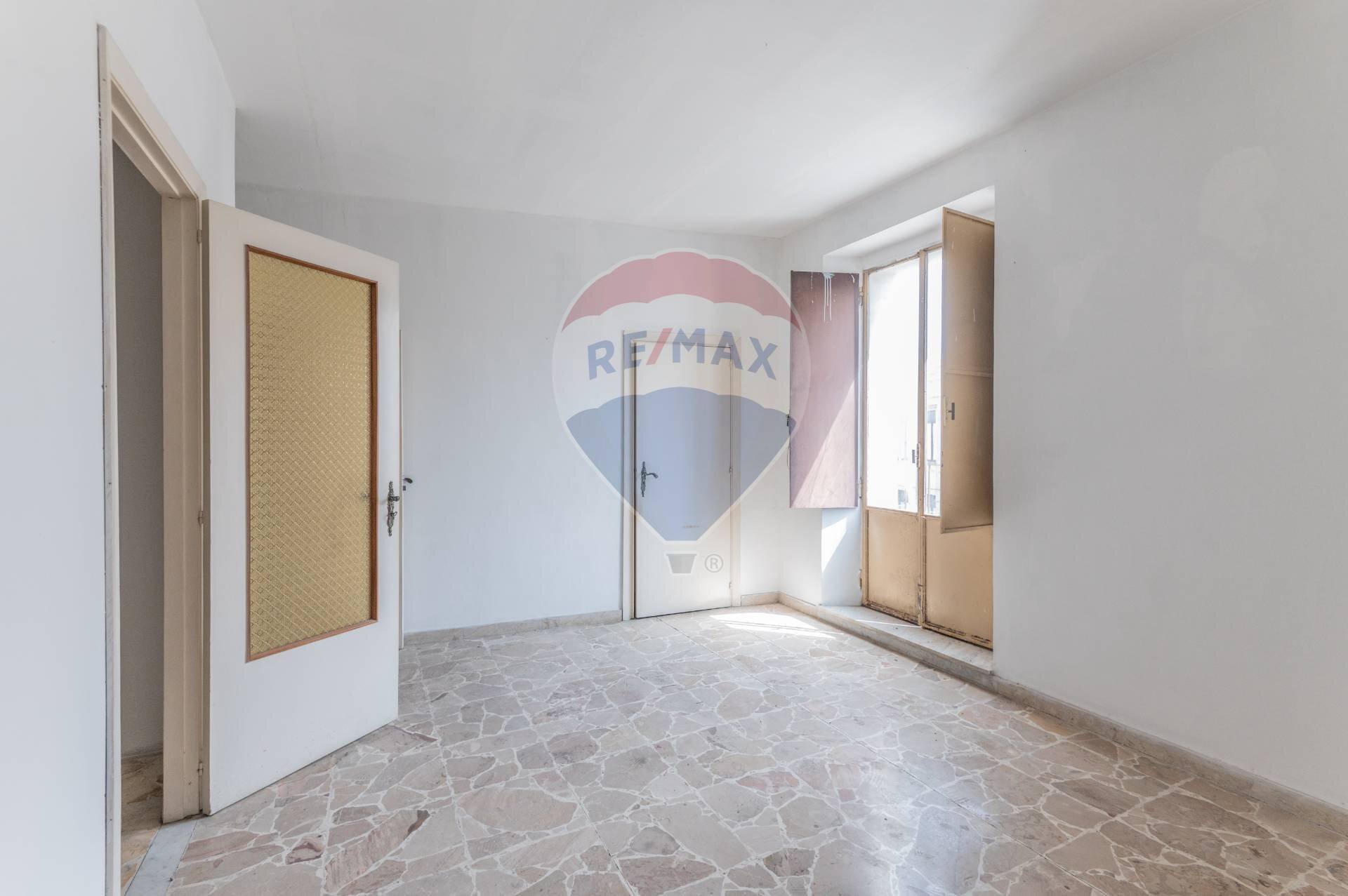 Stanza vuota - Casa indipendente Via Acquanuova
 
250, Caltagirone - foto 1