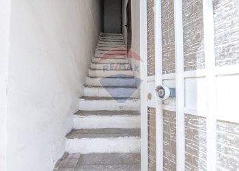Scale - Casa indipendente Via Acquanuova
 
250, Caltagirone - foto 3