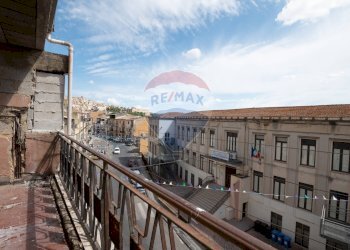 Balcone - Casa indipendente Via Acquanuova
 
250, Caltagirone - foto 9