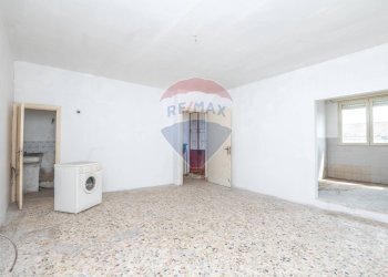 Stanza vuota - Casa indipendente Via Acquanuova
 
250, Caltagirone - foto 11
