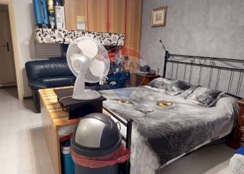 Camera / camera da letto - Four-room apartment Piombino - photo 5