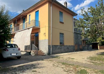 Foto 2 - Casa indipendente località Valterza
 
108, Asti - foto 2