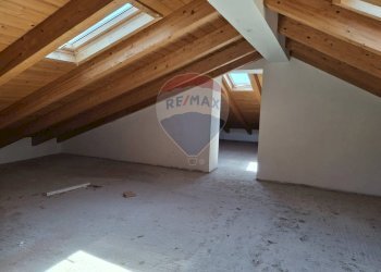 Stanza vuota - Casa indipendente Minturno - foto 30