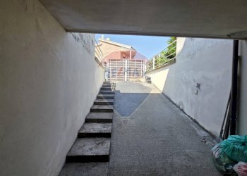 Scale - Villa a Schiera VIA S. ANGIOLILLO
 
SNC, Formia - foto 40