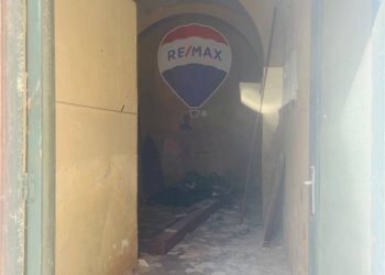 Hall / corridoio - Locale Commerciale corso Regina Elena
 
86, Modica - foto 6