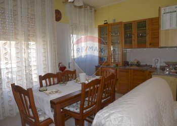 Sala da pranzo - Independent house Via Ruggero Settimo
 
206/208, Vittoria - photo 18