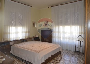 Camera / camera da letto - Independent house Via Ruggero Settimo
 
206/208, Vittoria - photo 23