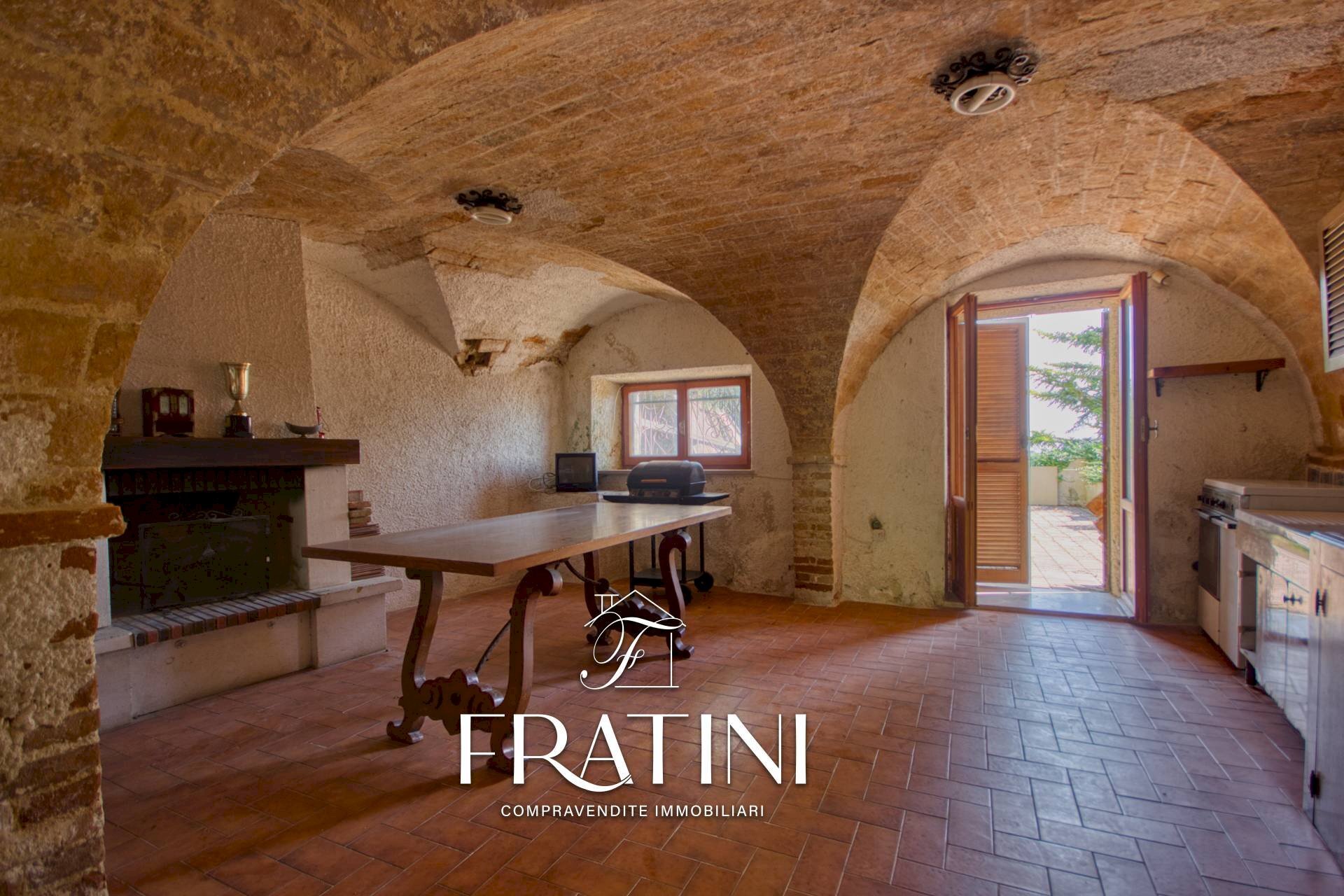 Foto 1 - Casa indipendente Via Case Degli Angeli
 
120, Civitella del Tronto - foto 1