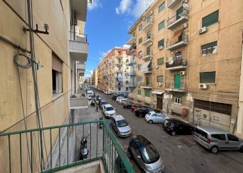 Edificio all\'aperto - Quadrilocale Via Pererz
 
211, Palermo - foto 4