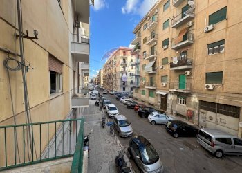 Edificio all\'aperto - Quadrilocale Via Pererz
 
211, Palermo - foto 5