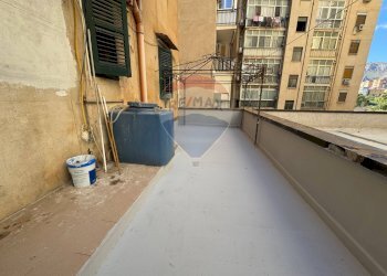 Balcone - Quadrilocale Via Pererz
 
211, Palermo - foto 22
