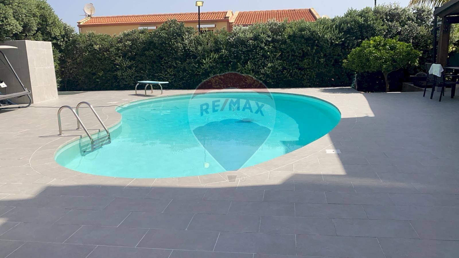 Piscina - Villa Via Piano San Michele, C.da Torre Colonna
 
10, Altavilla Milicia - foto 2