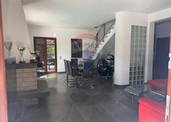 Sala da pranzo - Villa Via Piano San Michele, C.da Torre Colonna
 
10, Altavilla Milicia - foto 23