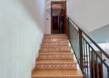 Scale - Villa Via Piano San Michele, C.da Torre Colonna
 
10, Altavilla Milicia - foto 25