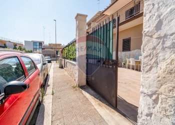 Edificio all\'aperto - Quadrilocale Vico Bellini, Bitonto - foto 16