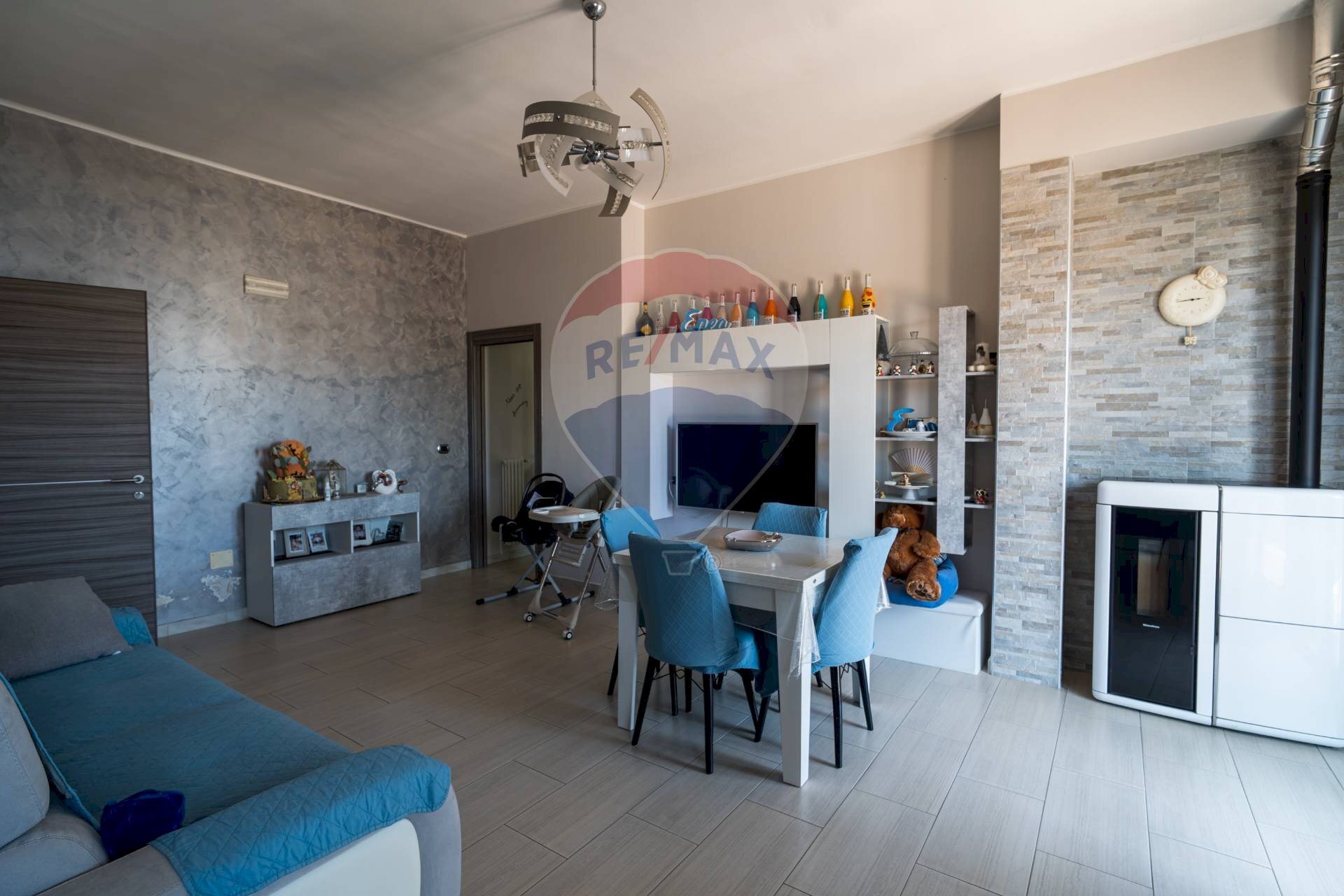 Sala da pranzo - Trilocale Vico Bellini
 
3, Bitonto - foto 3