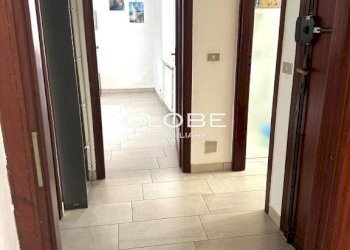 Ingresso - Casa indipendente via Alessandro Manzoni, Ciriè - foto 4