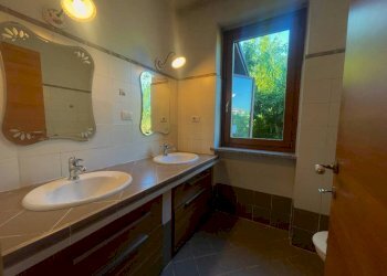 Bagno - Villa corso Silvio Pilotti, Tortona - foto 10