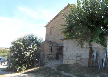 Foto 2 - Rustico Contrada Collelungo
 
17, Monsampolo del Tronto - foto 2