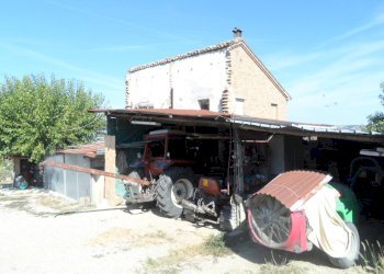 Foto 13 - Rustico Contrada Collelungo
 
17, Monsampolo del Tronto - foto 13