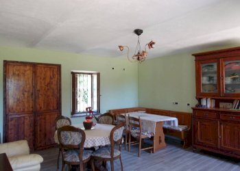 Salone - Rustic via Umberto I, San Marzano Oliveto - photo 12