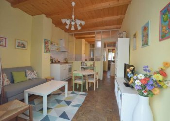 Salone - Casa indipendente via Andrea Borsarelli, 17A, Briaglia - foto 1