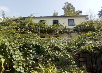 Facciata - Villa Passo della Spinarola, Avegno - foto 2