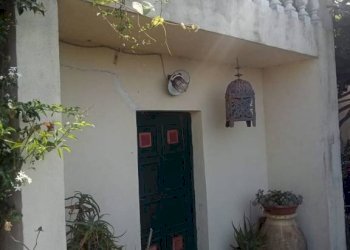 Facciata - Villa Passo della Spinarola, Avegno - foto 9