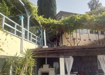 Facciata - Villa Passo della Spinarola, Avegno - foto 16