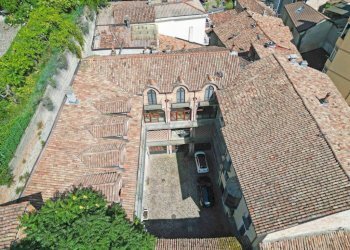 Facciata - Stabile - Palazzo via Fratelli Cairoli, Canelli - foto 4