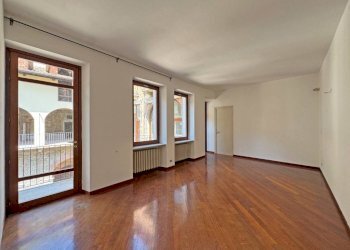 Cucina - Stabile - Palazzo via Fratelli Cairoli, Canelli - foto 11