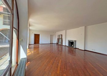 Cucina - Stabile - Palazzo via Fratelli Cairoli, Canelli - foto 13