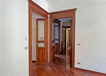 Corridoio - Stabile - Palazzo via Fratelli Cairoli, Canelli - foto 14